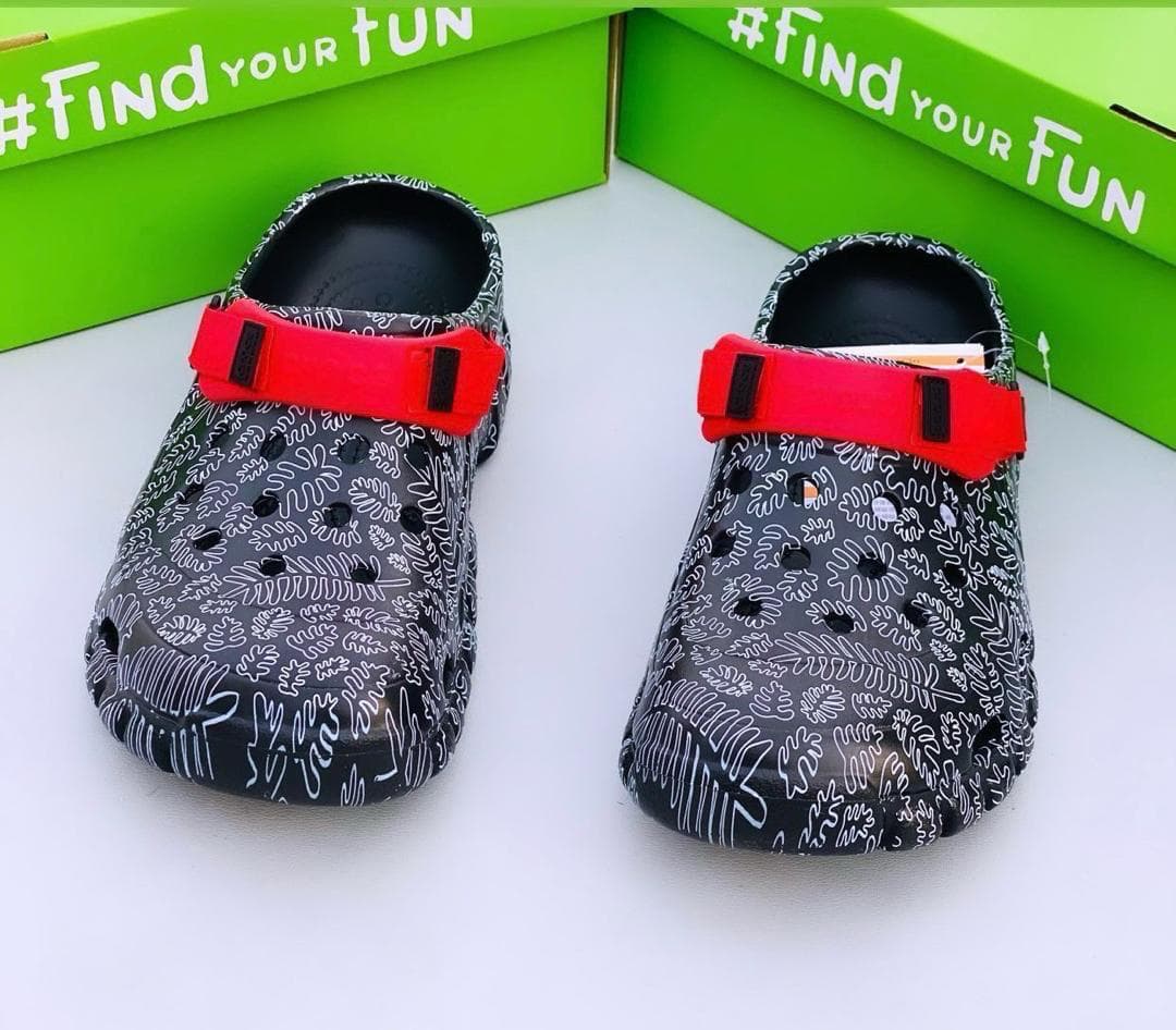 Crocs Classic All-Terrain Clog Black White Leaf