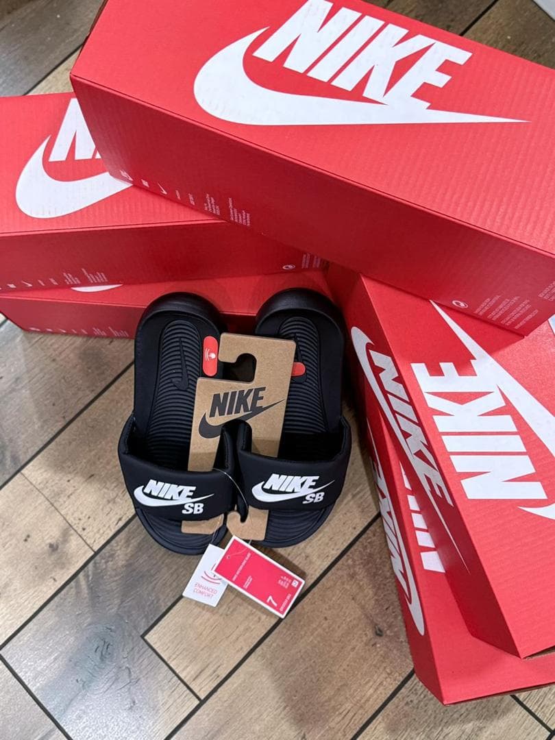 Nike SB Victori One Slide Black