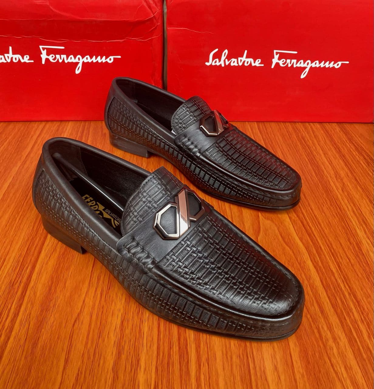 Salvatore Ferragamo Woven Gancini Loafers Black