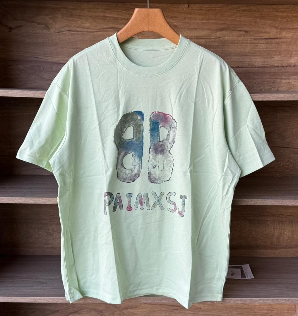 Mint Portrait Graphic T-Shirt