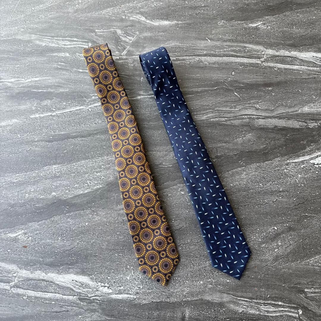 Tie & Pocket Square Set ā Style 30